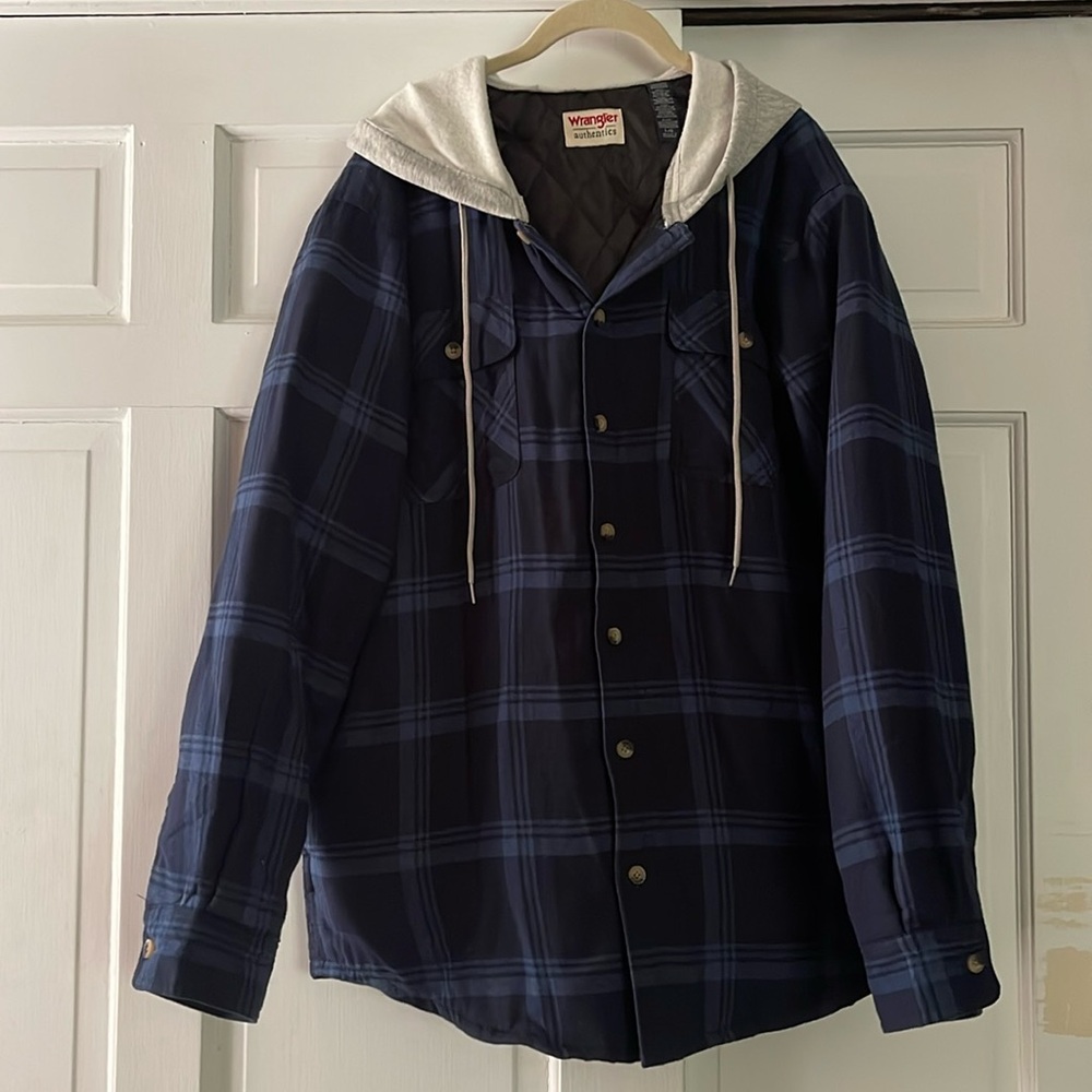 Wrangler authentics Flannel shirt jacket (NWOT)